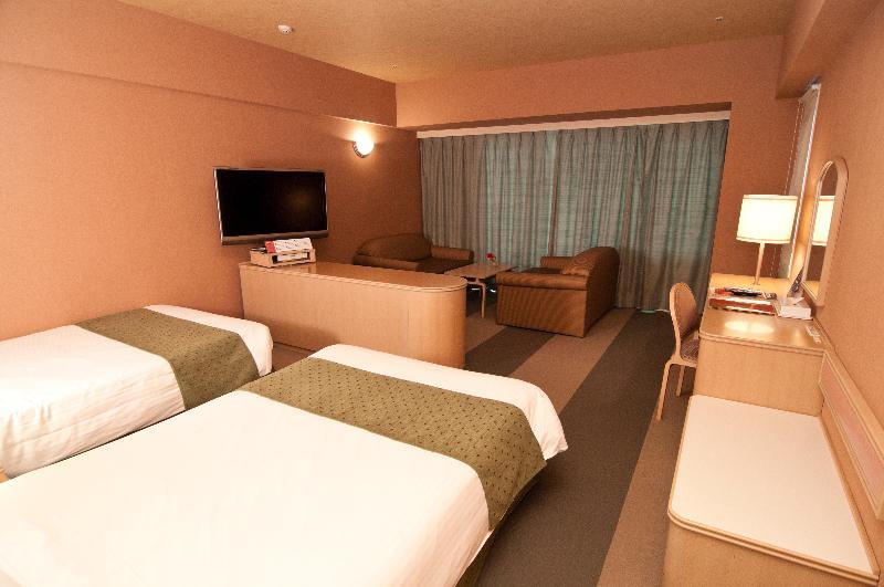 Okinawa Grand Mer Resort Exterior photo